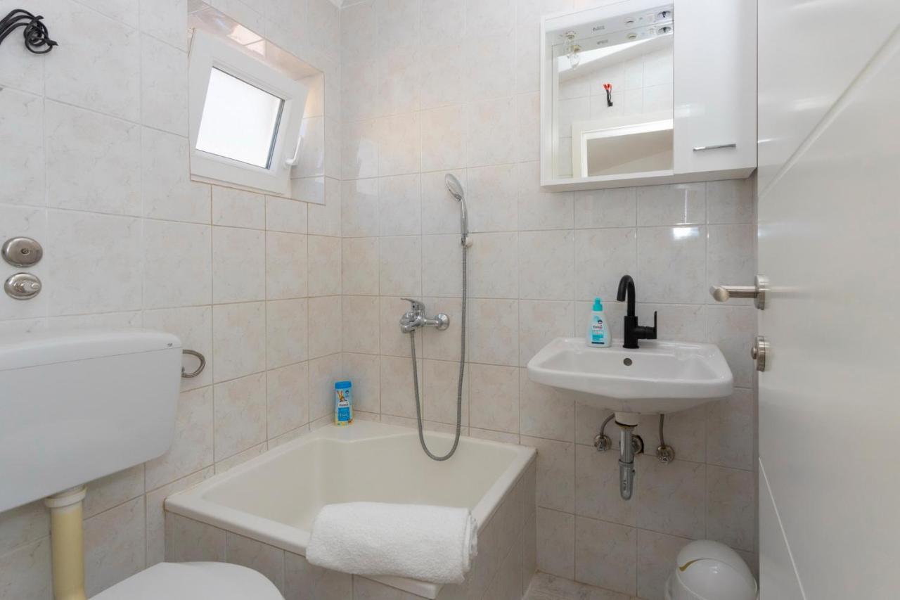Koko Apartment Makarska Exterior photo