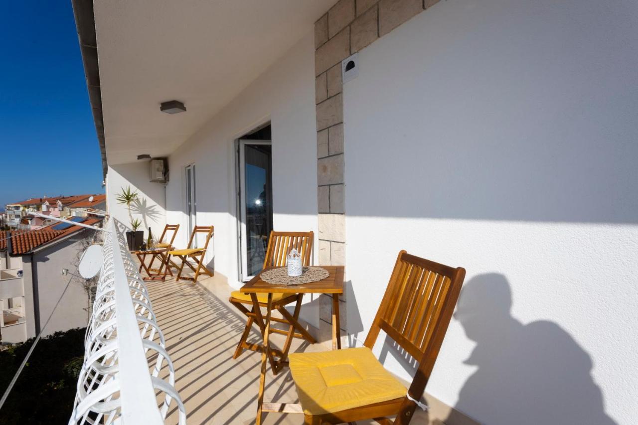 Koko Apartment Makarska Exterior photo