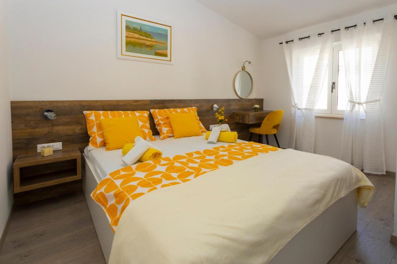 Koko Apartment Makarska Exterior photo